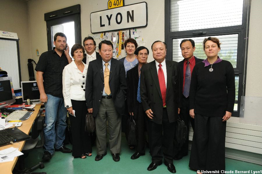 Photothèque Lyon 1 - Visite délégation Laos ICAP  