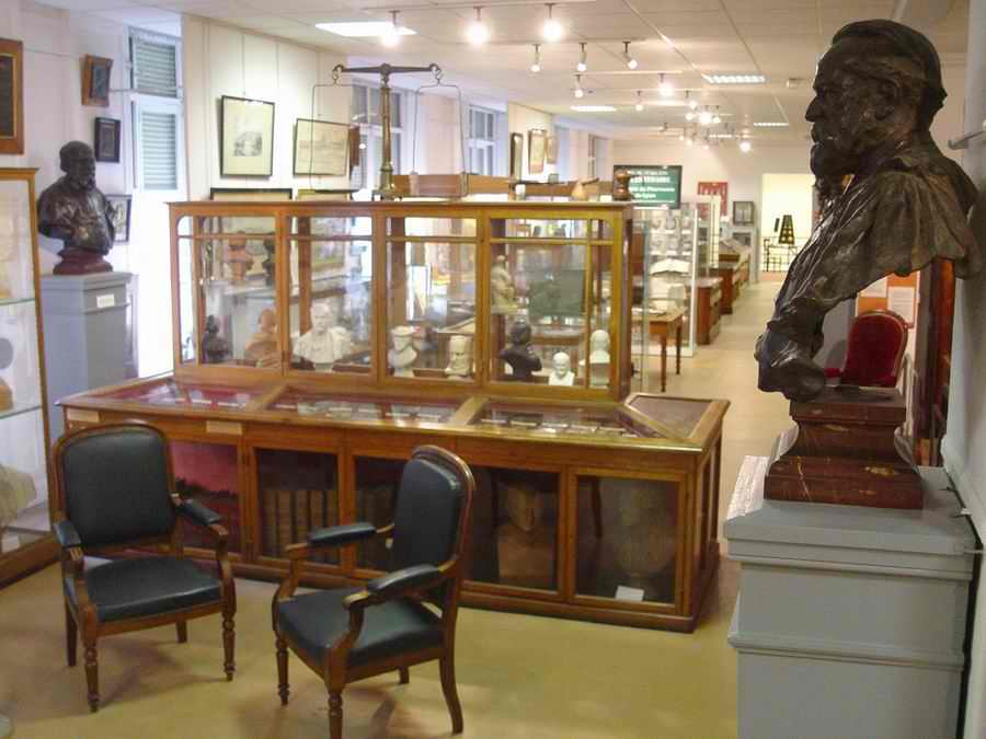 Photothèque Lyon 1 - Musée d'histoire de la Médecine et de la Pharmacie