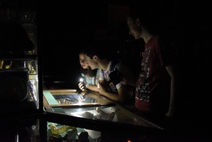 Visite à la lampe torche du musée de l'Anatomie
