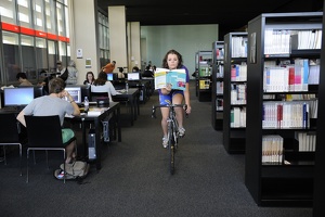 Vélo à la Bibliothèque Science Lyon1