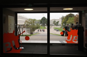 Porte d'entrée de la bibliothèque des Sciences