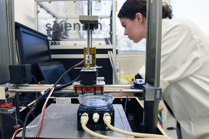 Laboratoire 3D-Fab peau artificielle