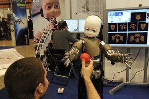 Innorobot salon